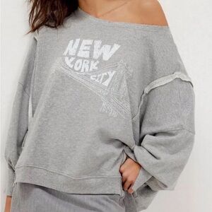 NWT We The Free Graphic Camden Pullover - New York City Combo